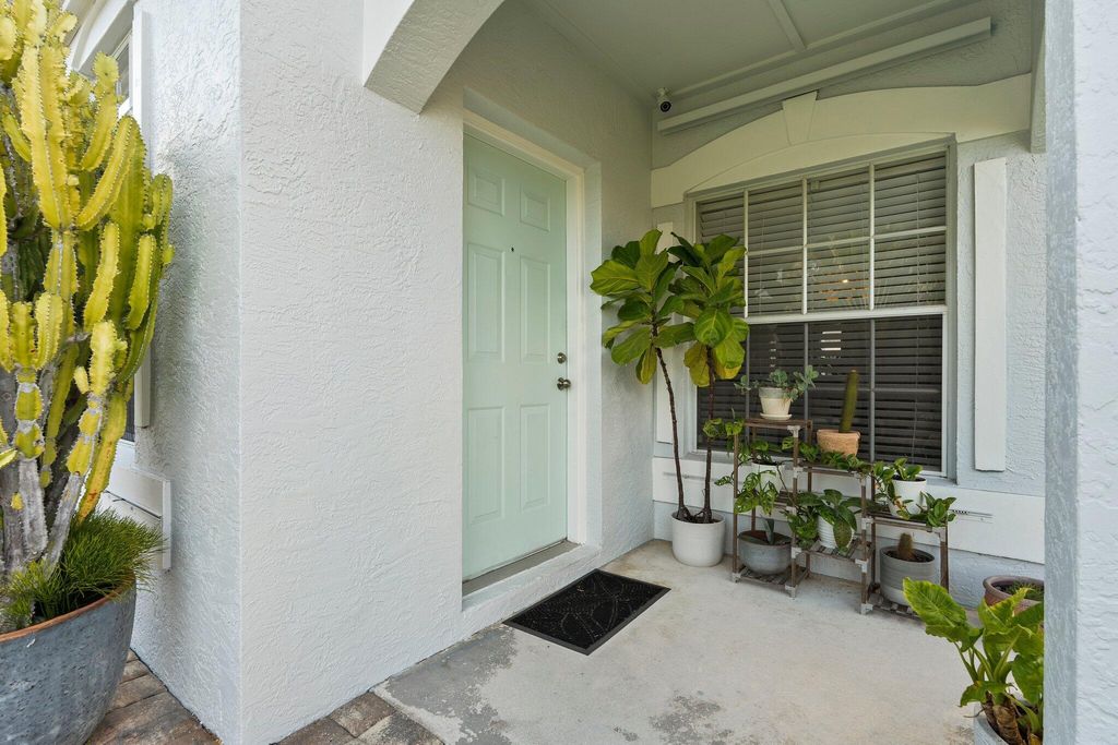 Photo of 6351 Adams Street, Jupiter, FL 33458 (MLS # R11103657)