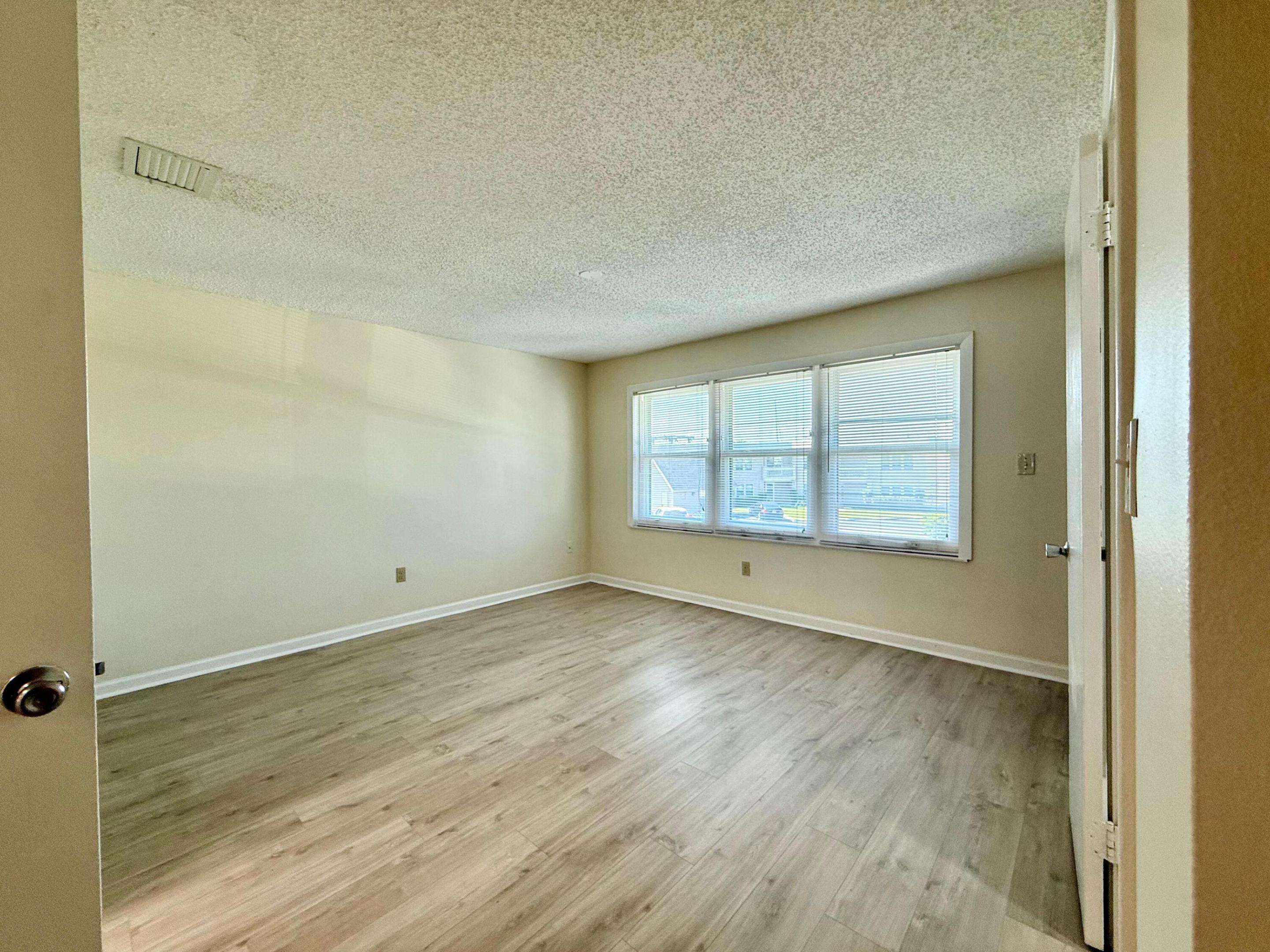 Marina Townhomes - Residential Lease