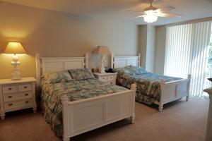 PALMETTO PLACE CONDO - Residential Lease