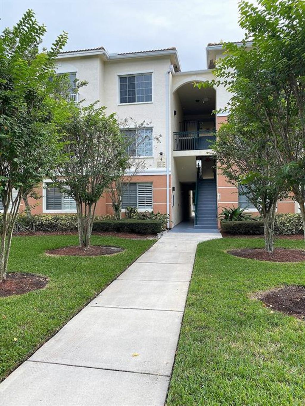 Photo of 4301 Myrtlewood Circle E, Palm Beach Gardens, FL 33418 (MLS # R10754483)