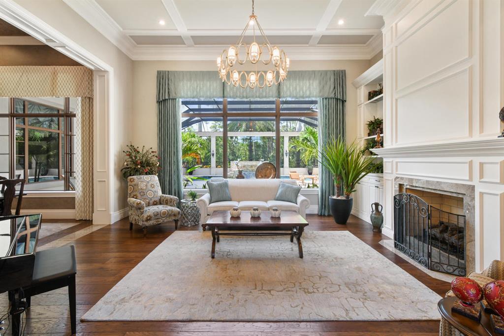 JUPITER EQUESTRIAN ESTATE - Residential