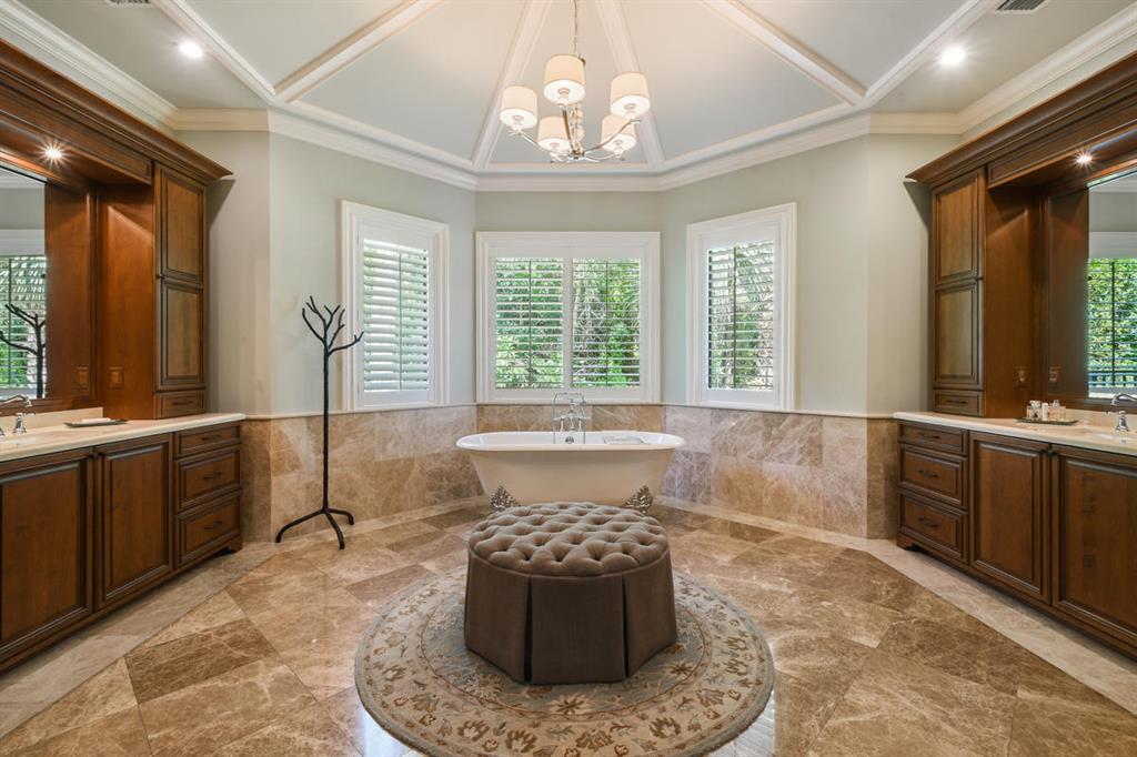 JUPITER EQUESTRIAN ESTATE - Residential