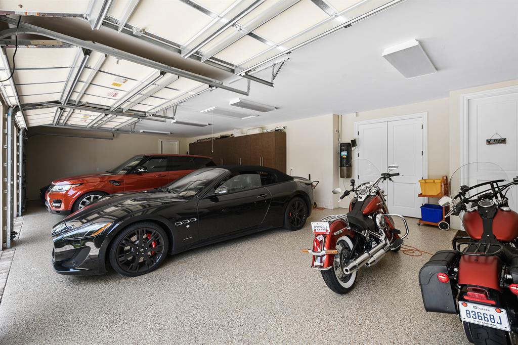 JUPITER EQUESTRIAN ESTATE - Residential