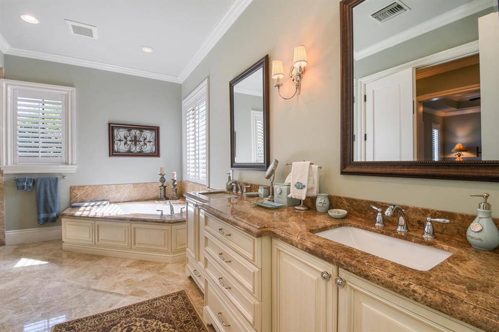 JUPITER EQUESTRIAN ESTATE - Residential