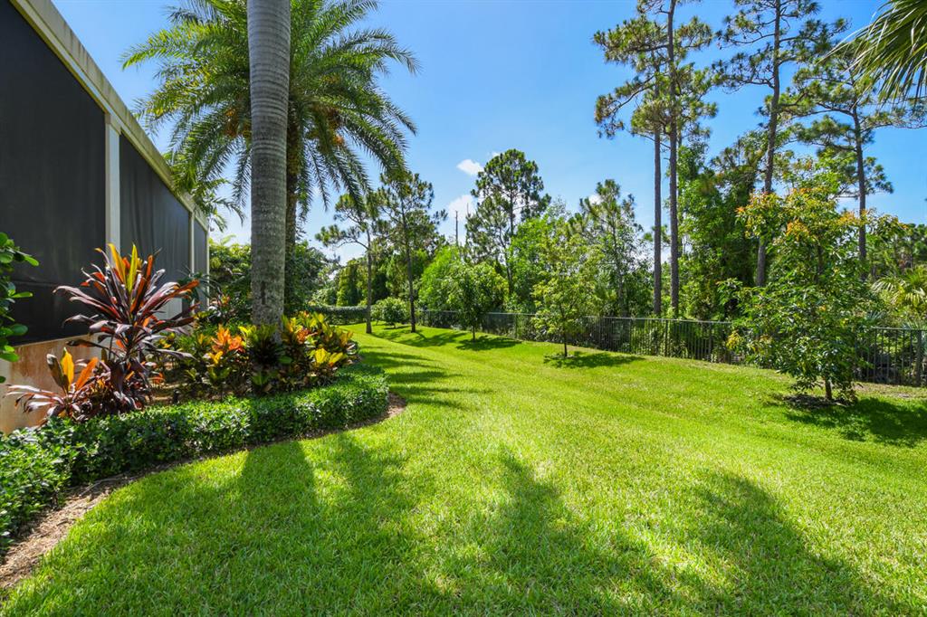 JUPITER EQUESTRIAN ESTATE - Residential