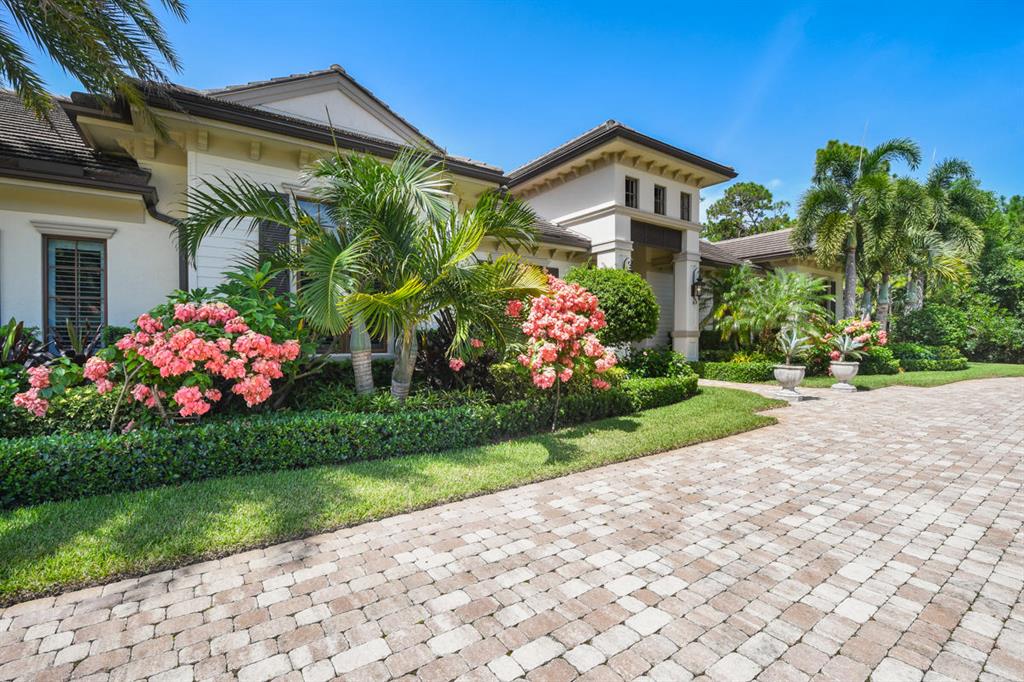 JUPITER EQUESTRIAN ESTATE - Residential