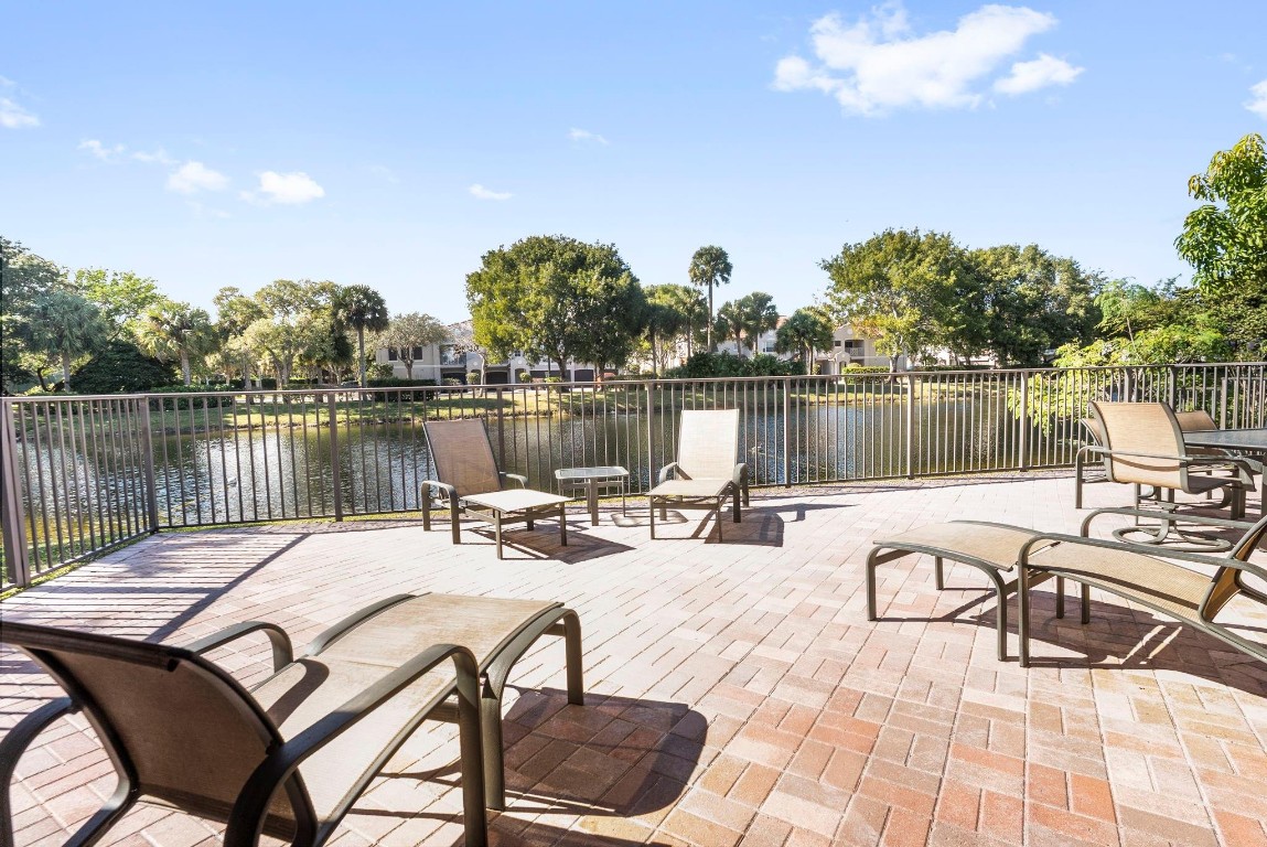 Parkland Isles 164-42 B - Residential