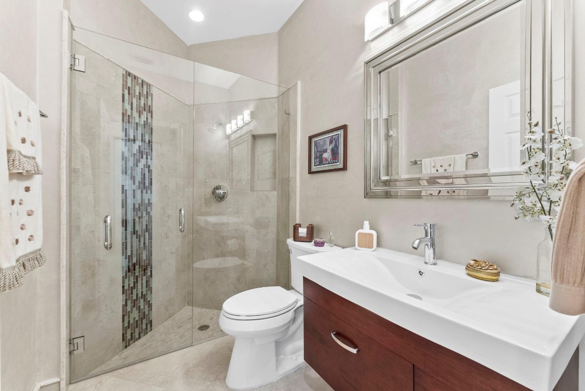 Parkland Isles 164-42 B - Residential