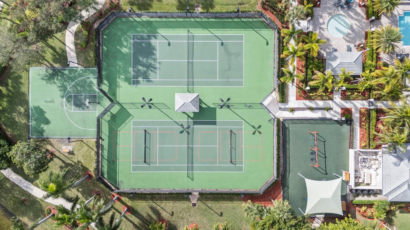 Parkland Isles 164-42 B - Residential