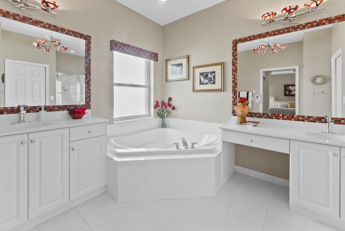 Parkland Isles 164-42 B - Residential