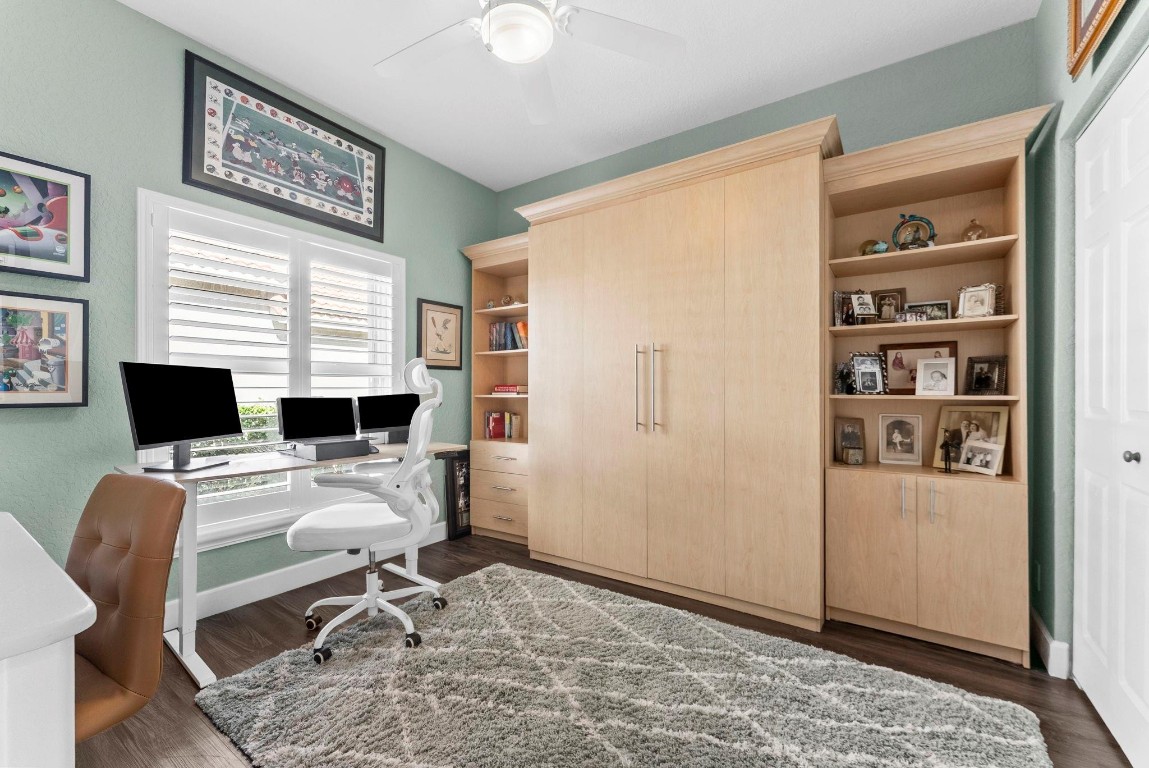 Parkland Isles 164-42 B - Residential