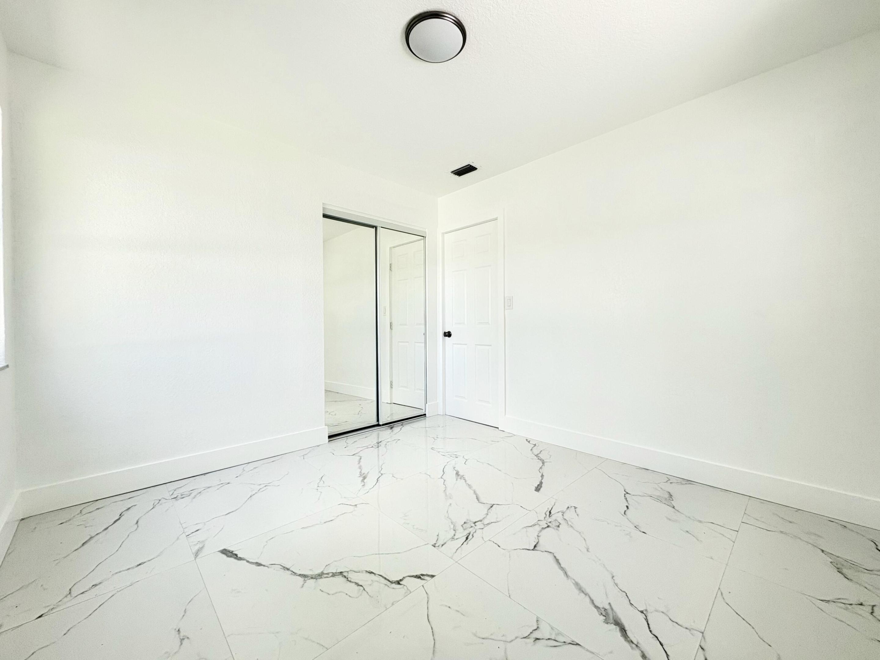 PALM BEACH FARMS CO. - Residential