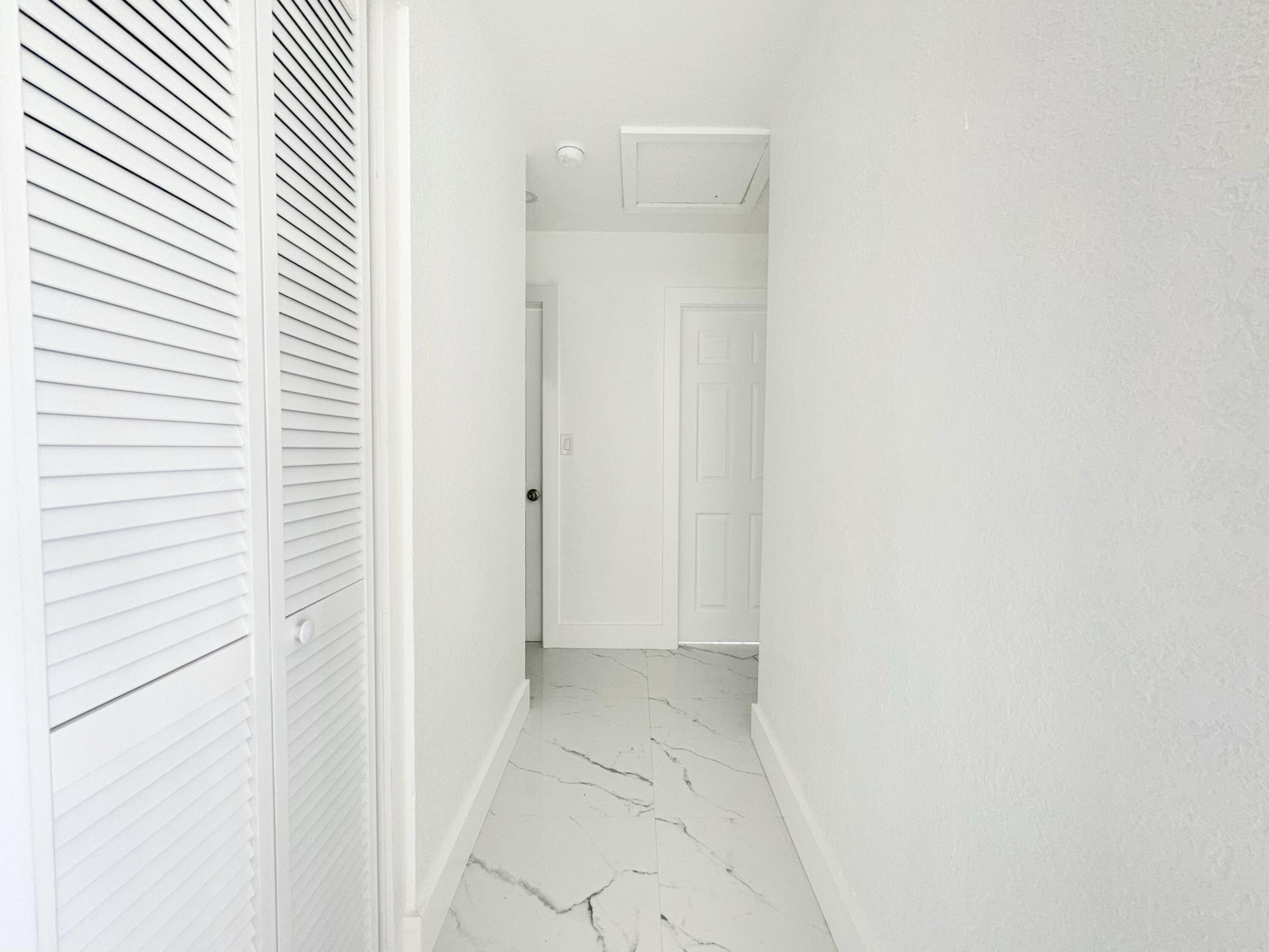 PALM BEACH FARMS CO. - Residential