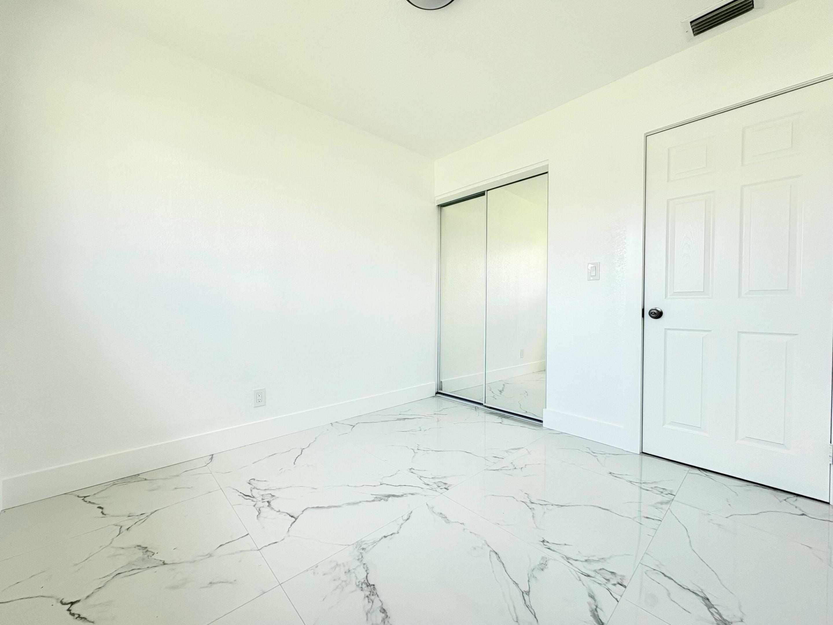 PALM BEACH FARMS CO. - Residential