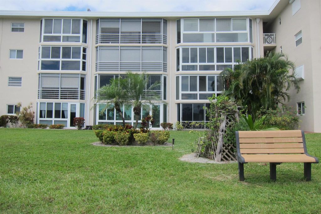 Photo of 2728 N Garden Drive N #409, Lake Worth, FL 33461 (MLS # R11099356)