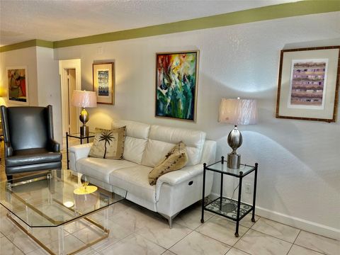 A home in Wilton Manors