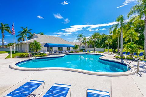 A home in Lake Worth