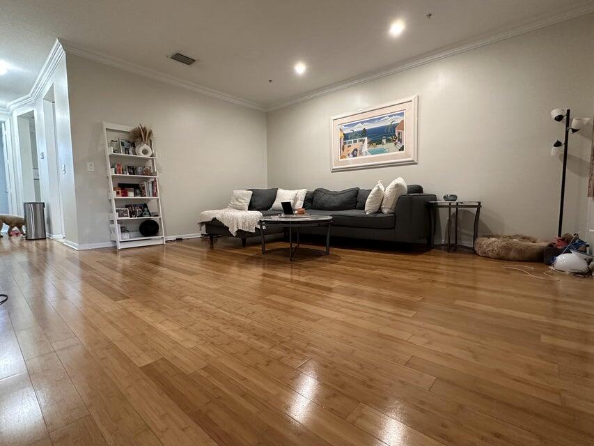 ABACOA TOWN CENTER 3 - Residential Lease