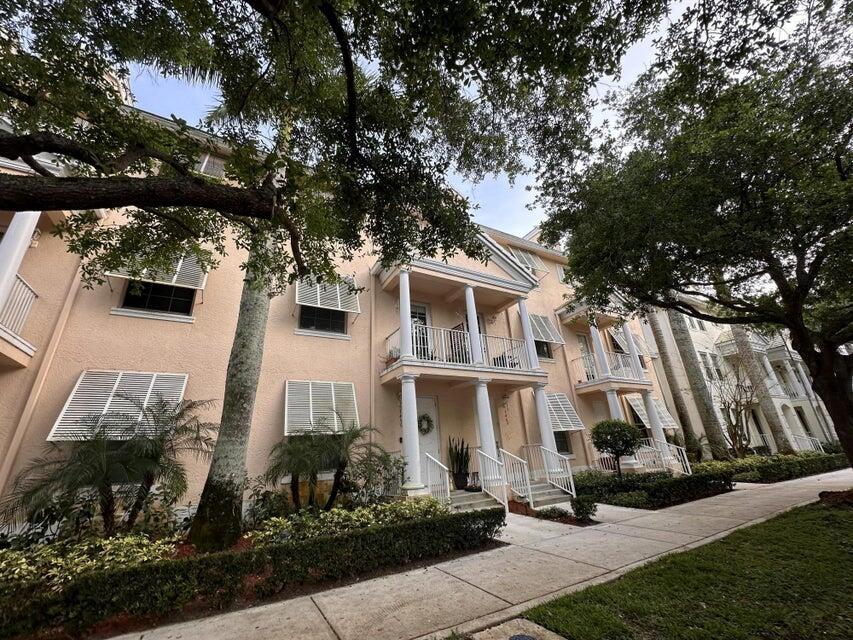 ABACOA TOWN CENTER 3 - Residential Lease