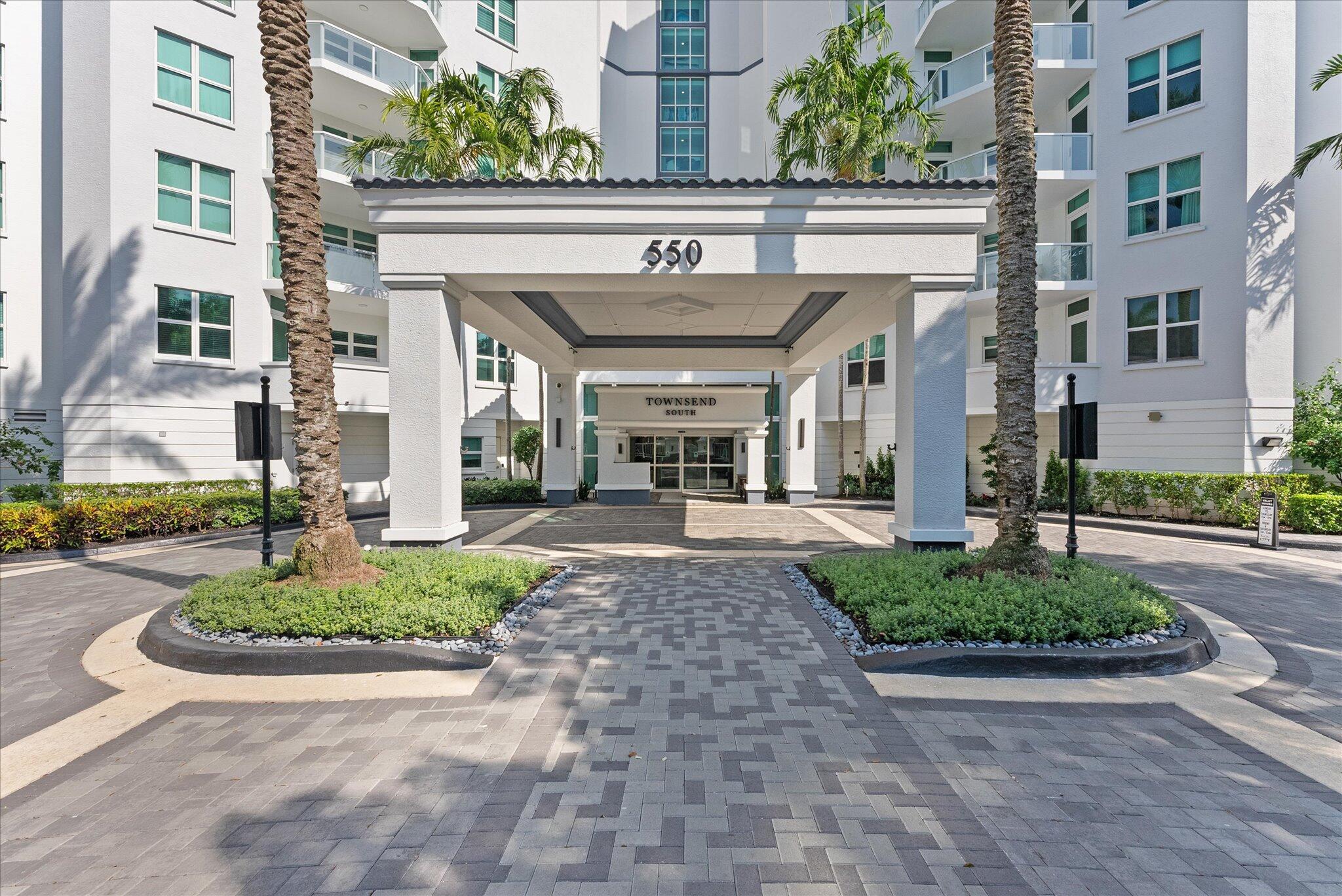 550 SE Mizner Boulevard B206