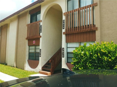Photo of 3026 Coral Ridge Drive #115c, Coral Springs, FL 33065 (MLS # F10545603)