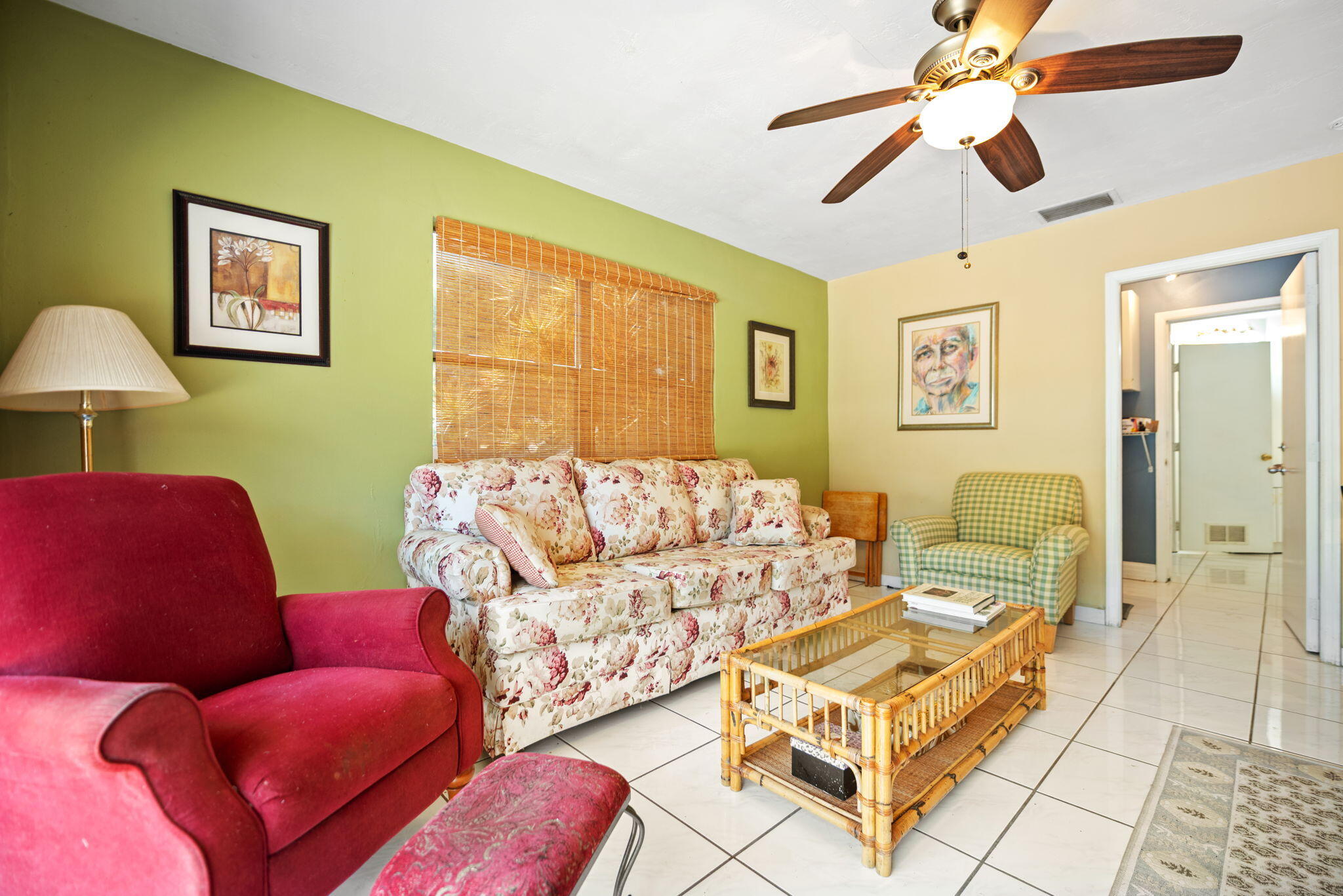 PASADENA LAKES - Residential