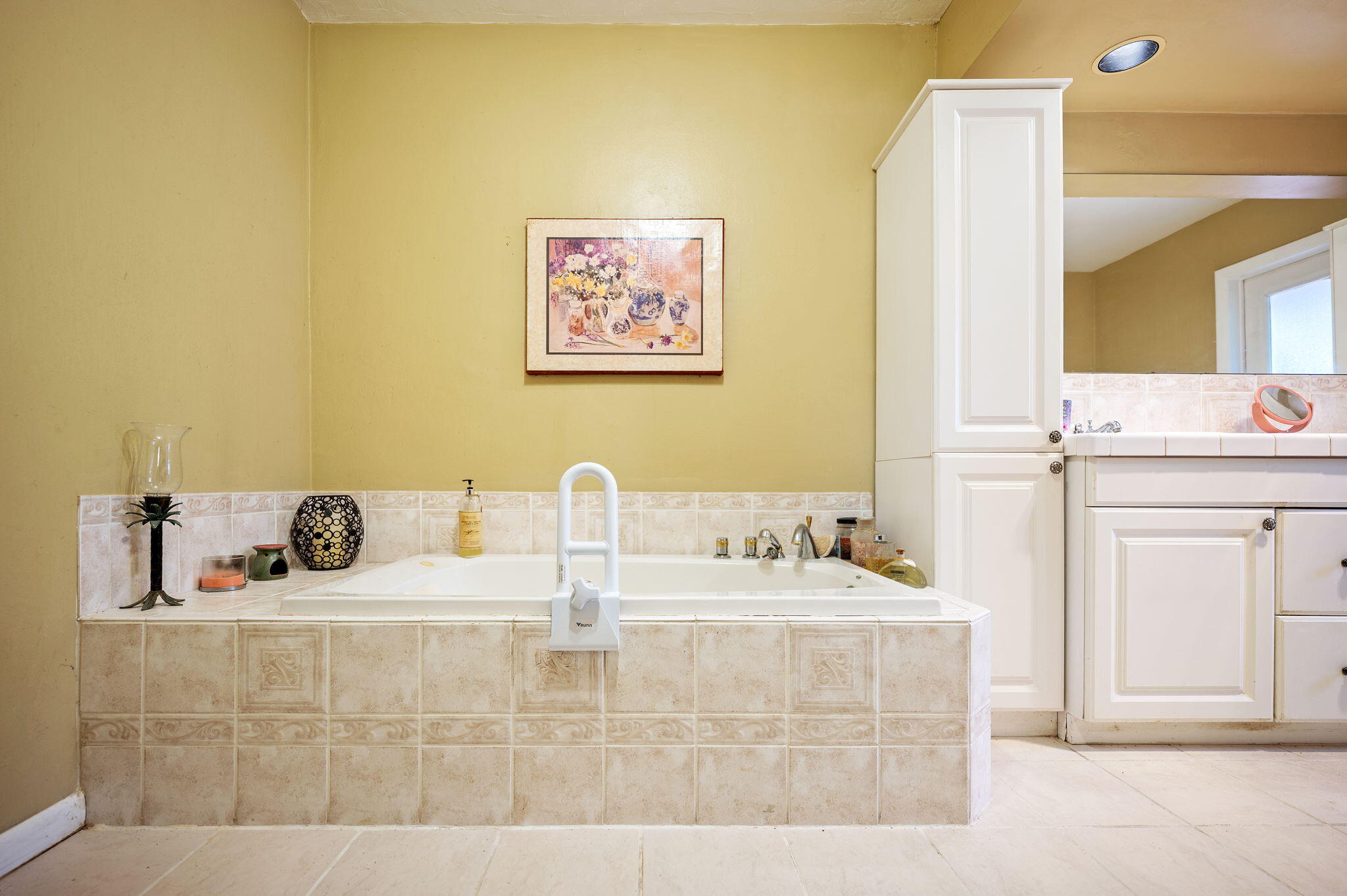 PASADENA LAKES - Residential