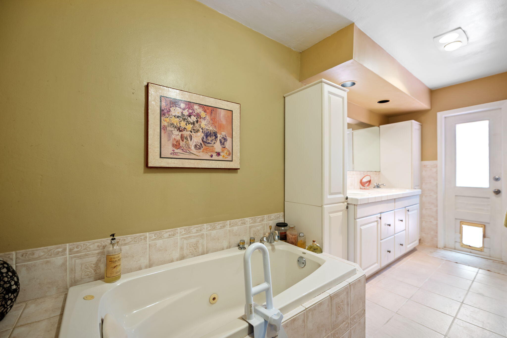PASADENA LAKES - Residential