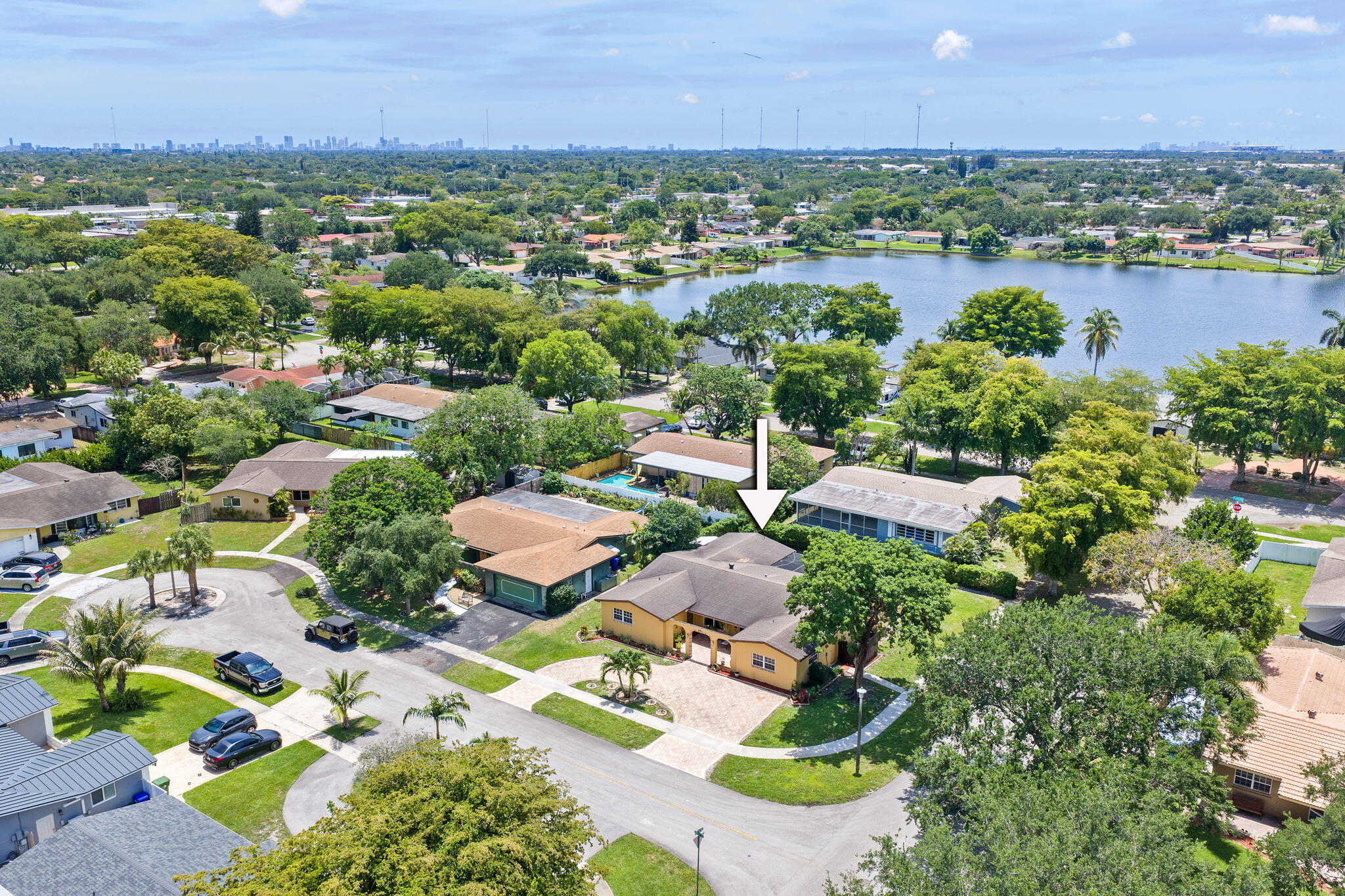 PASADENA LAKES - Residential