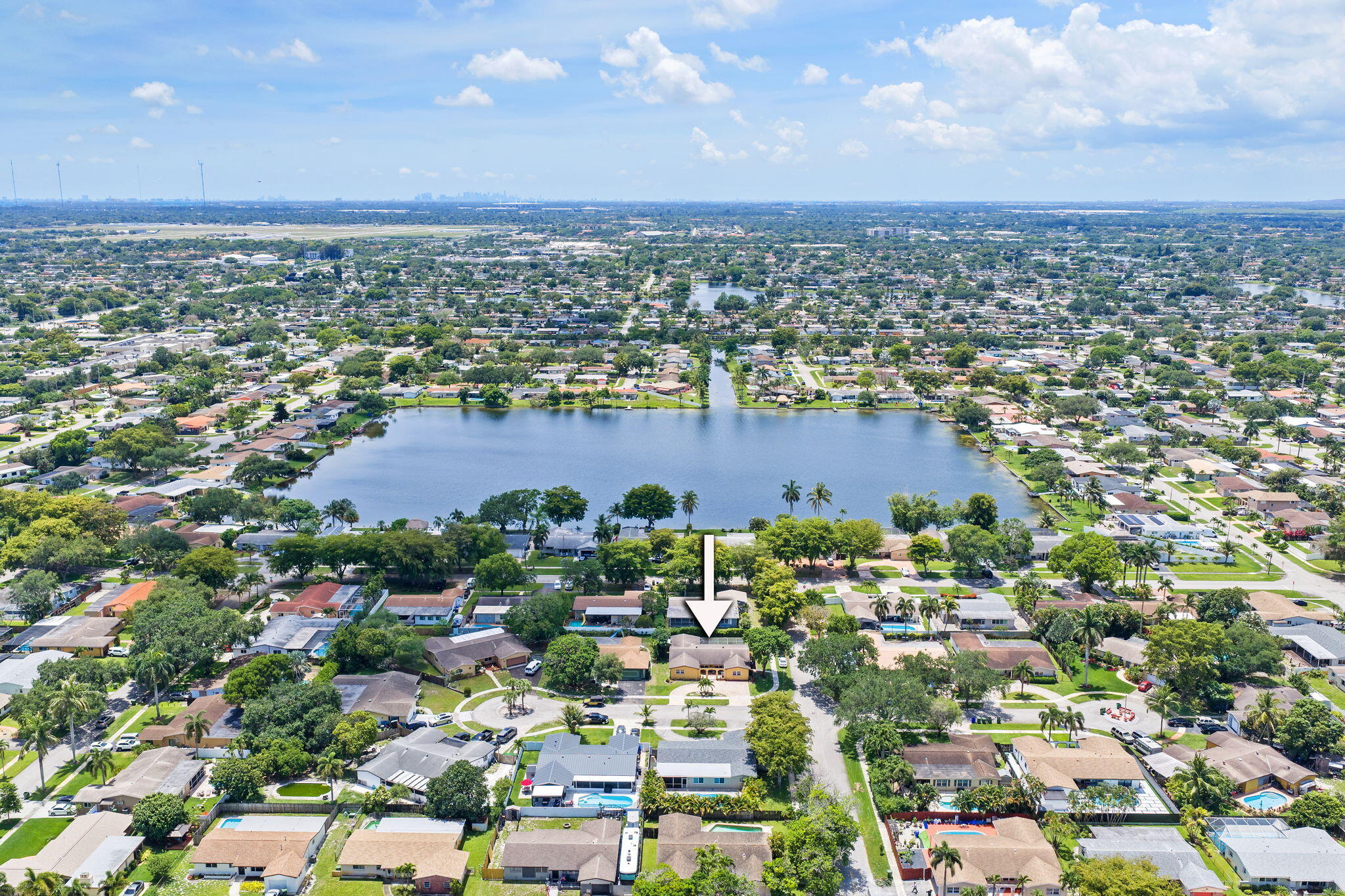 PASADENA LAKES - Residential