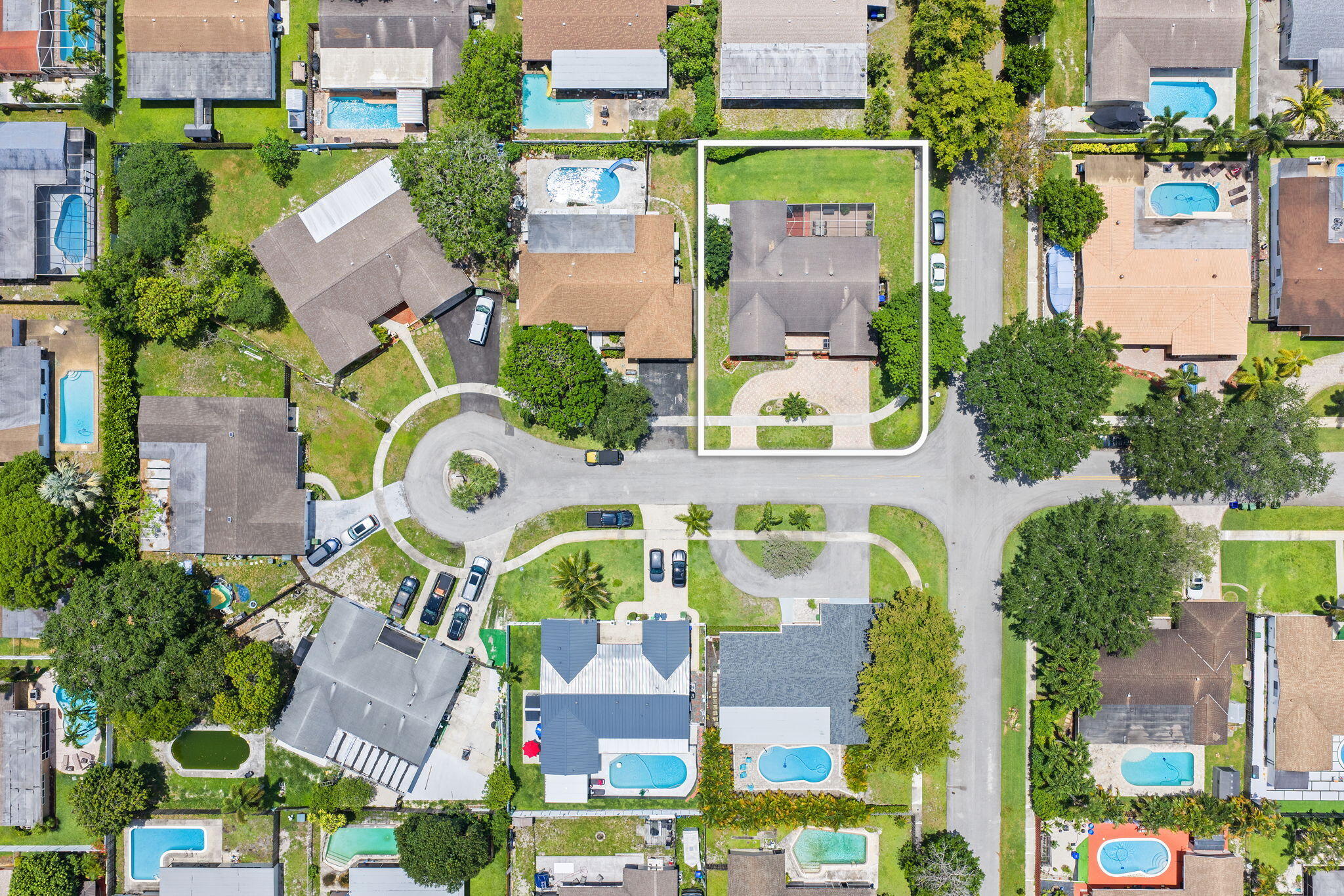PASADENA LAKES - Residential
