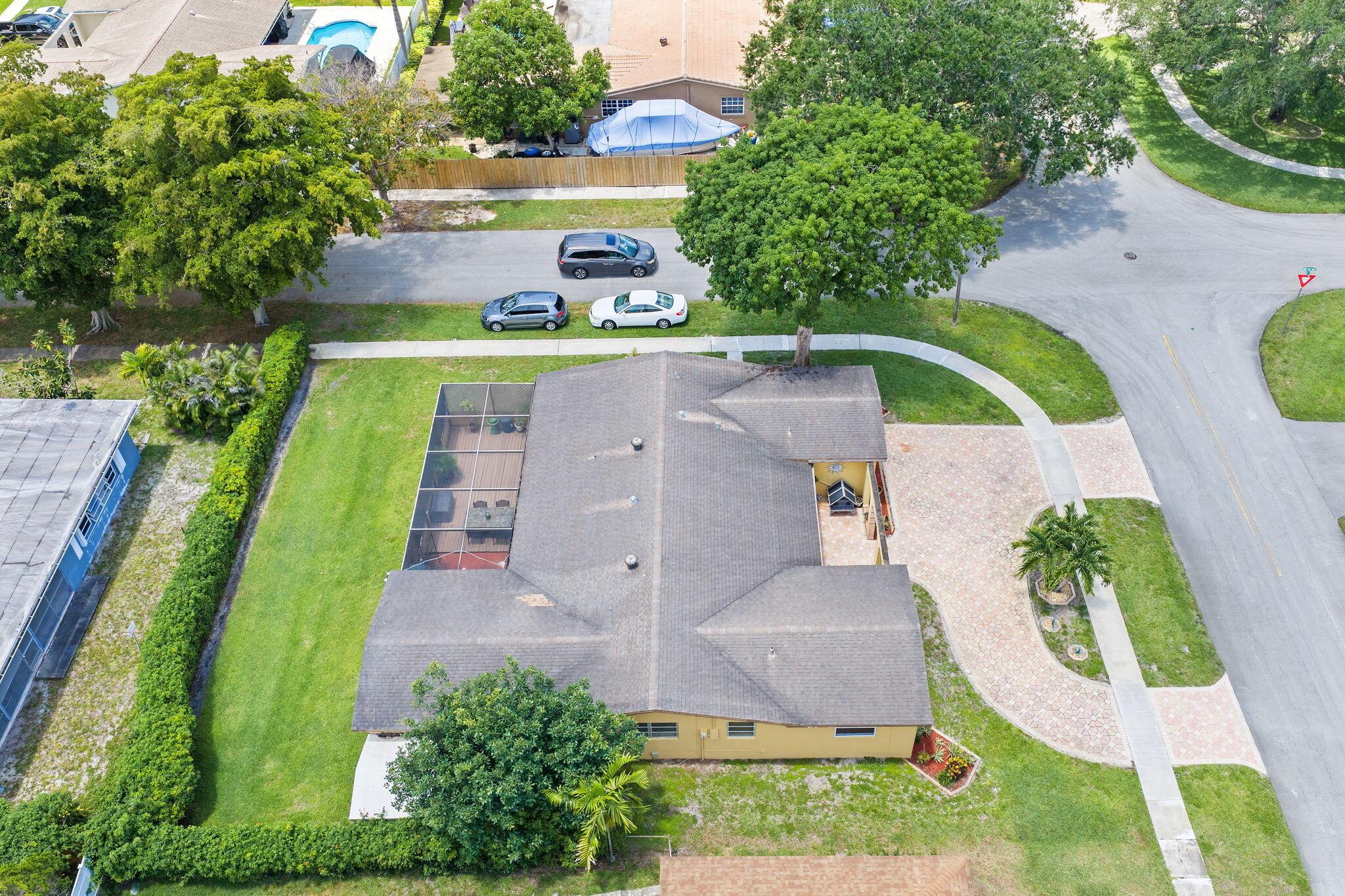 PASADENA LAKES - Residential