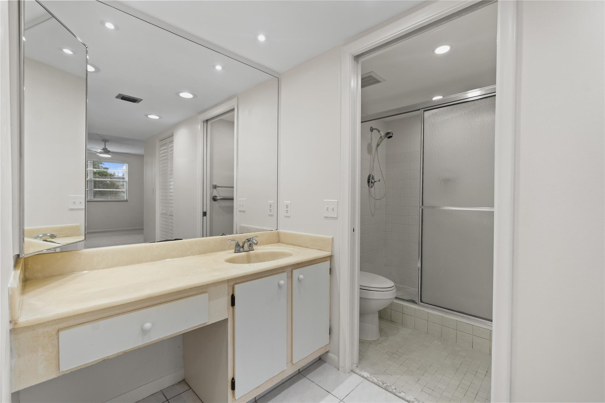 ELEUTHERA VILLAGE A CONDO - Residential