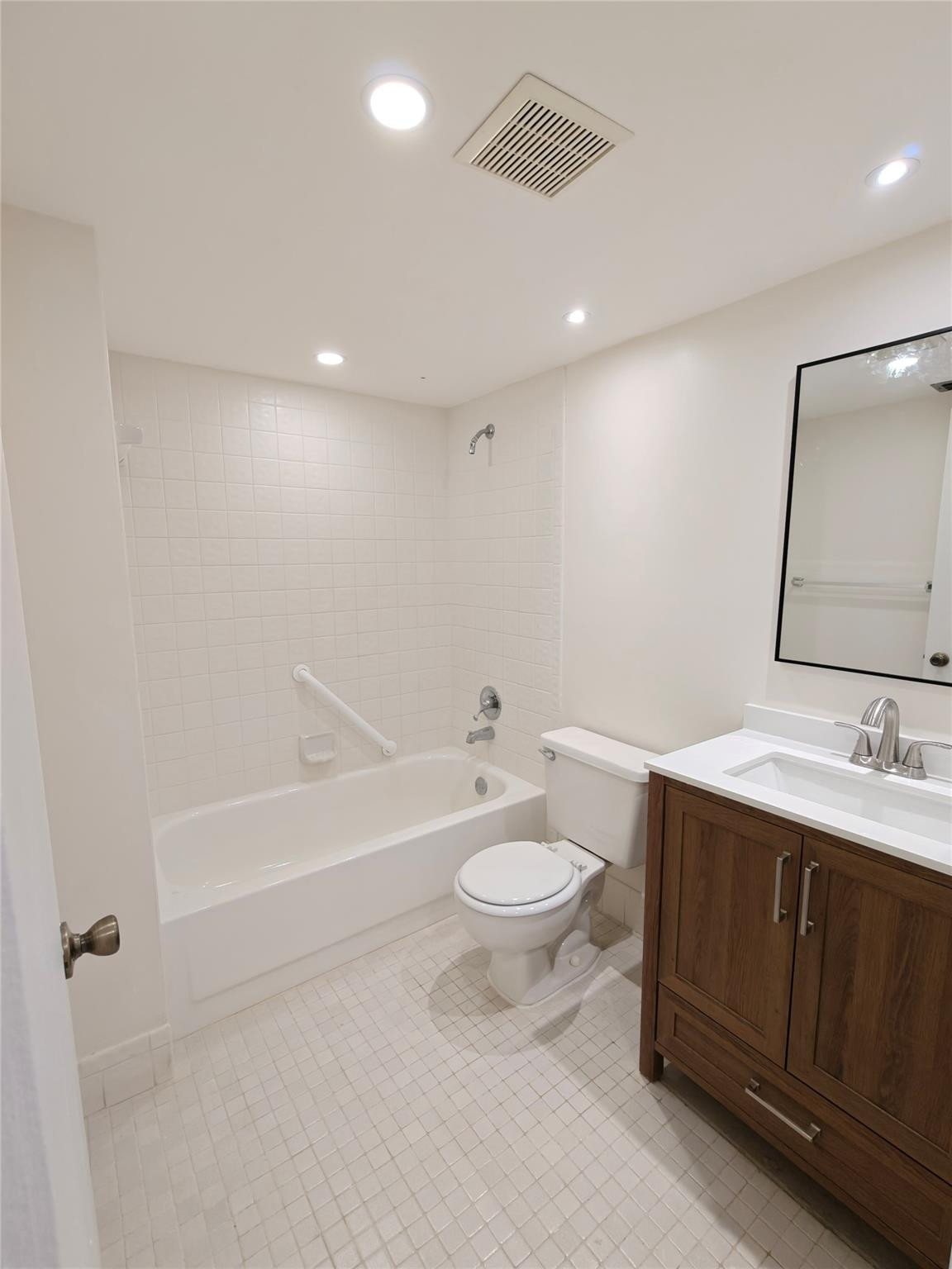 ELEUTHERA VILLAGE A CONDO - Residential