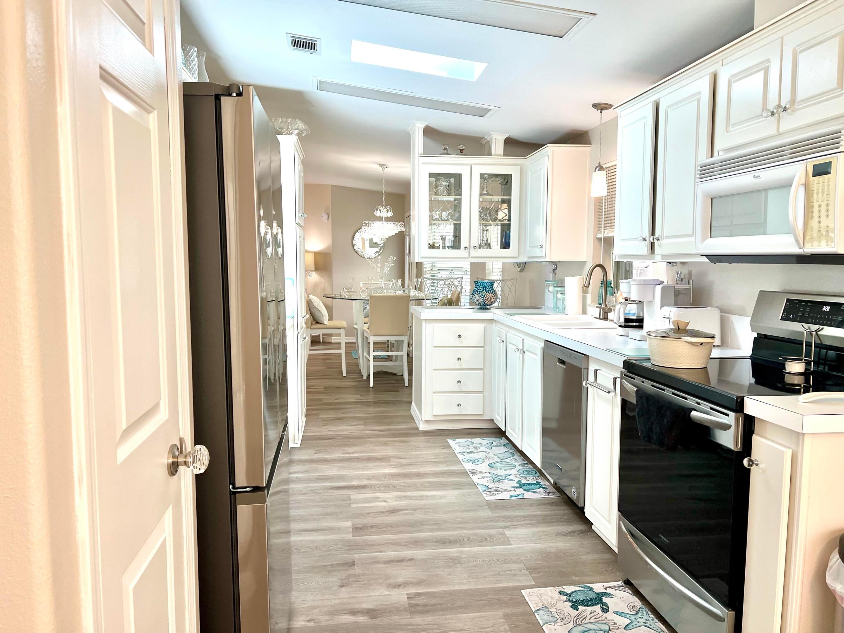CAMBRIDGE AT HERITAGE RIDGE - Residential