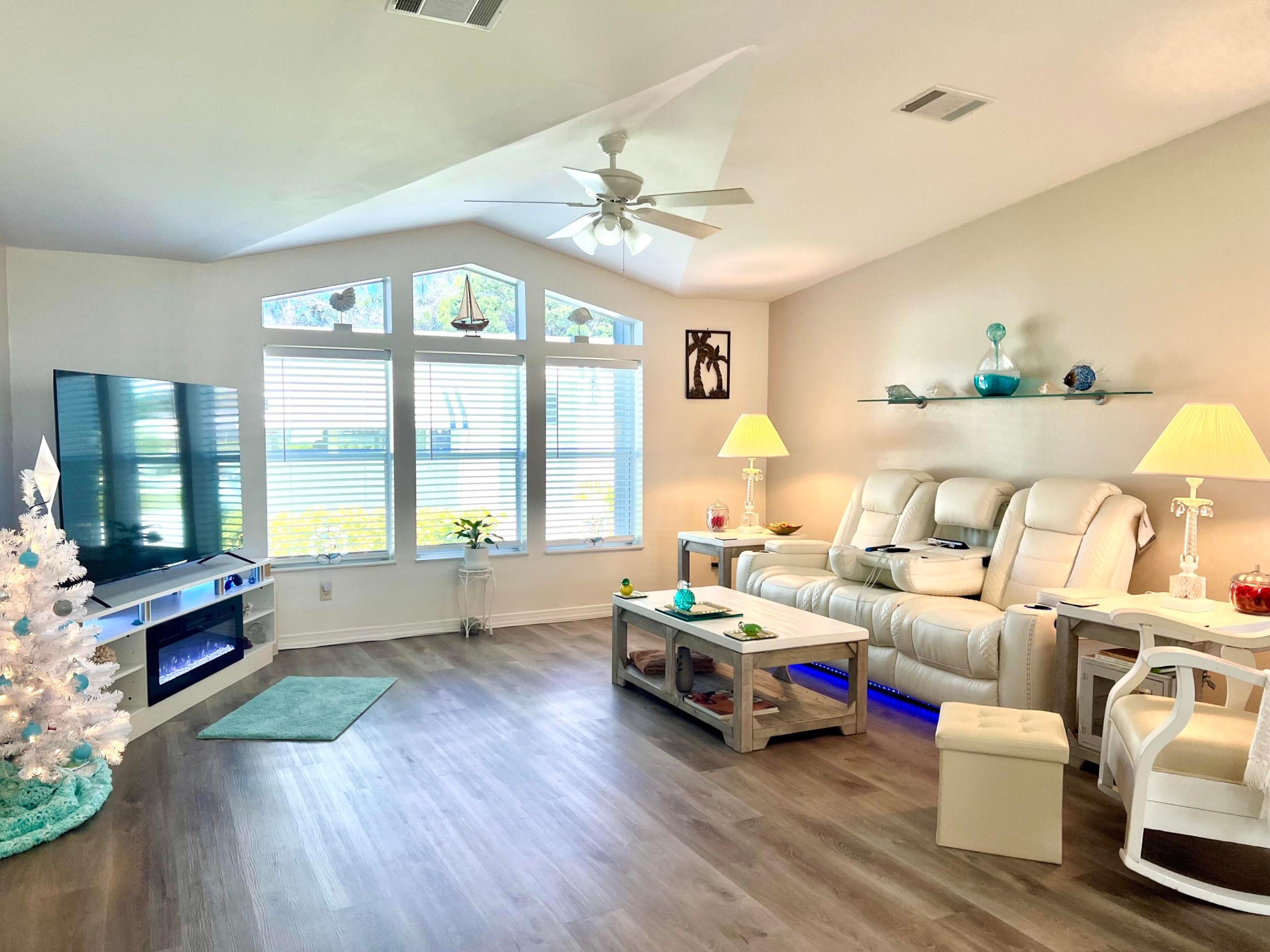 CAMBRIDGE AT HERITAGE RIDGE - Residential
