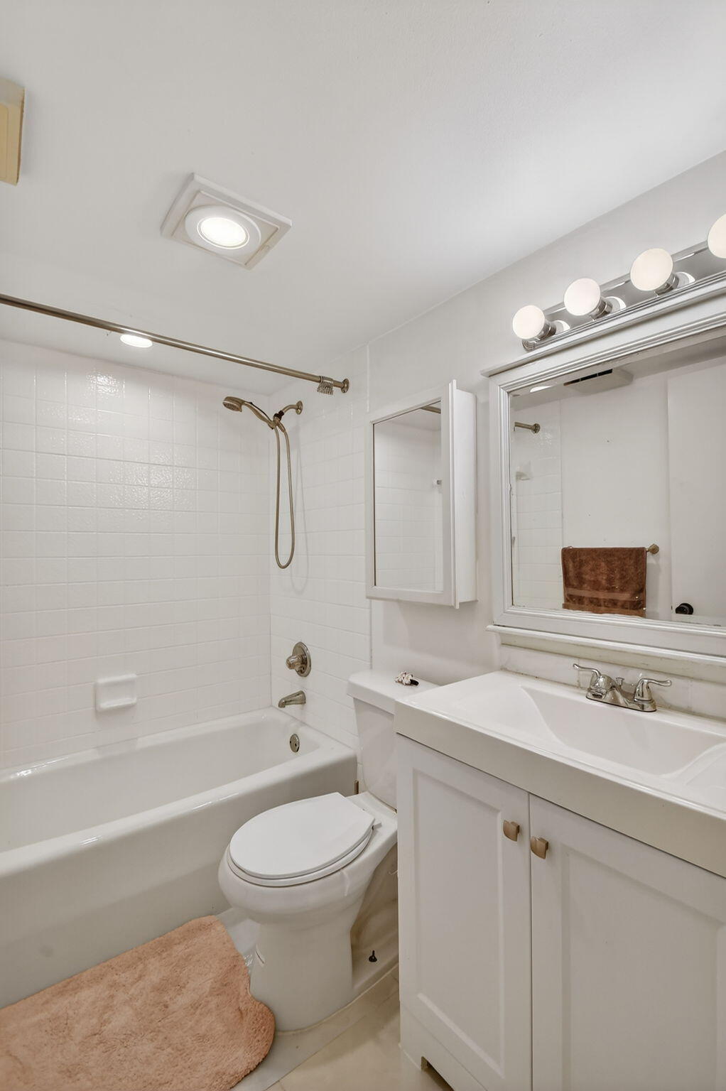 HALF MOON BAY CONDO PH I AND II - Residential