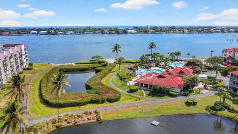 7030 Half Moon Circle 117 Hypoluxo FL 33462