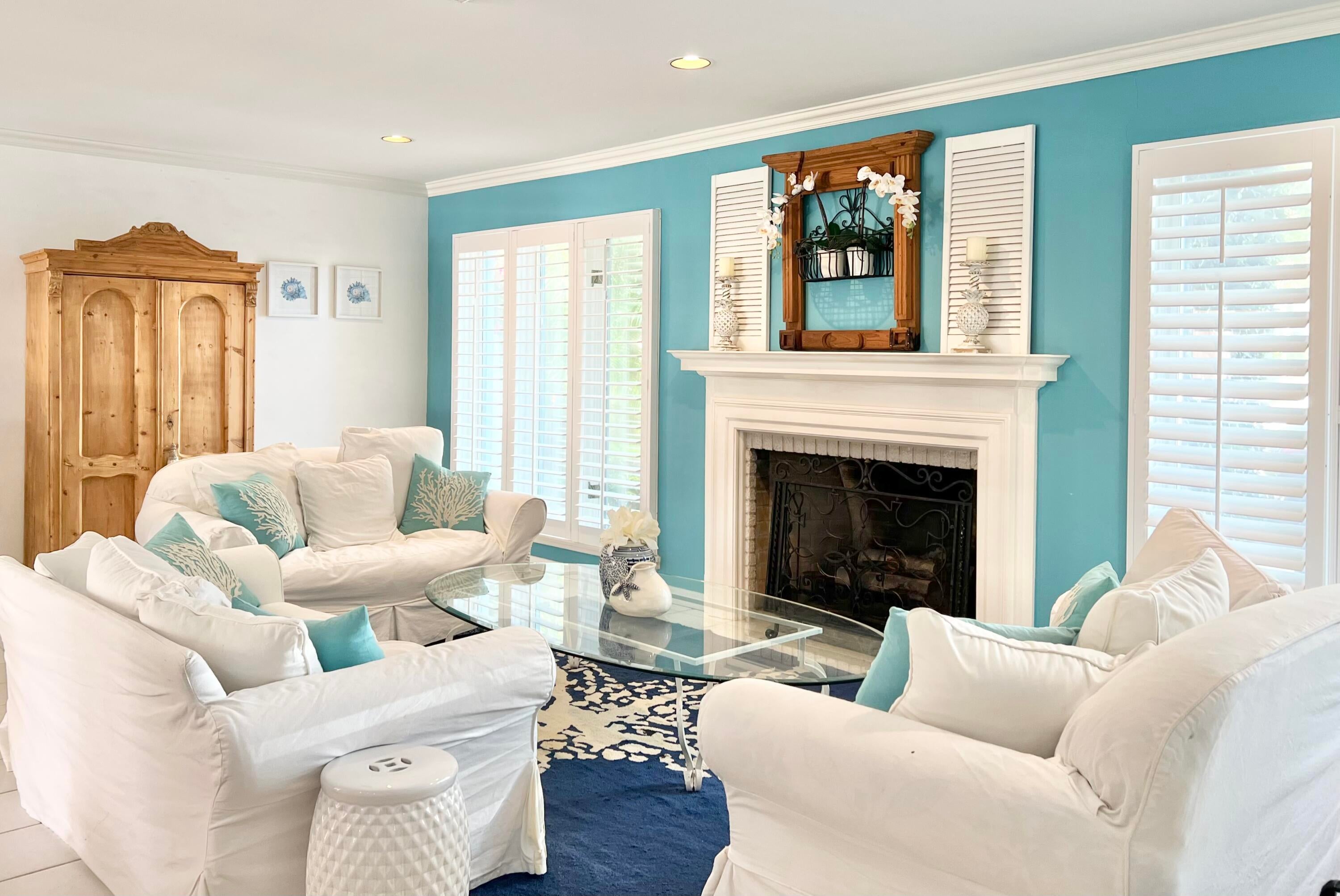 1014 Lewis Cove