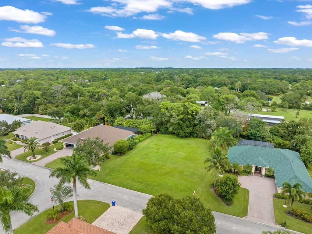 Photo of 4310 Amelia Plantation Court, Vero Beach, FL 32967 (MLS # R11124221)