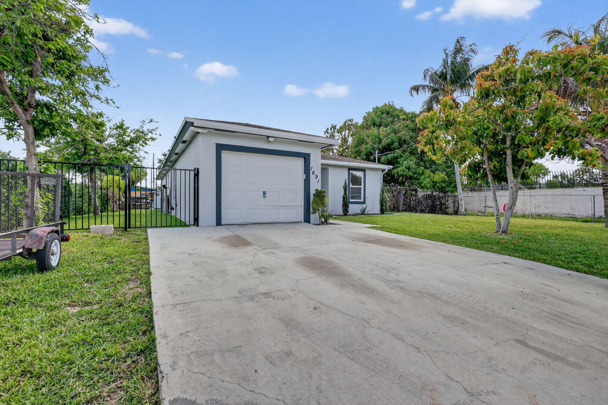1691 W 26TH Court