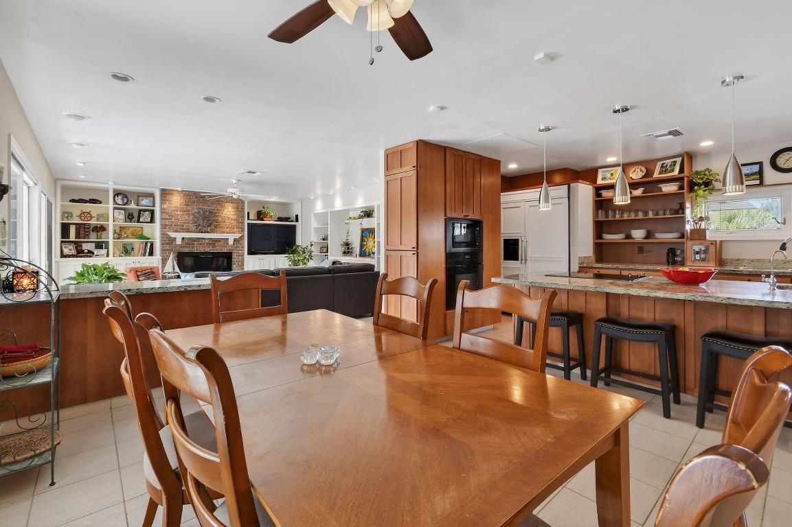 Tequesta Country Club Community - Residential