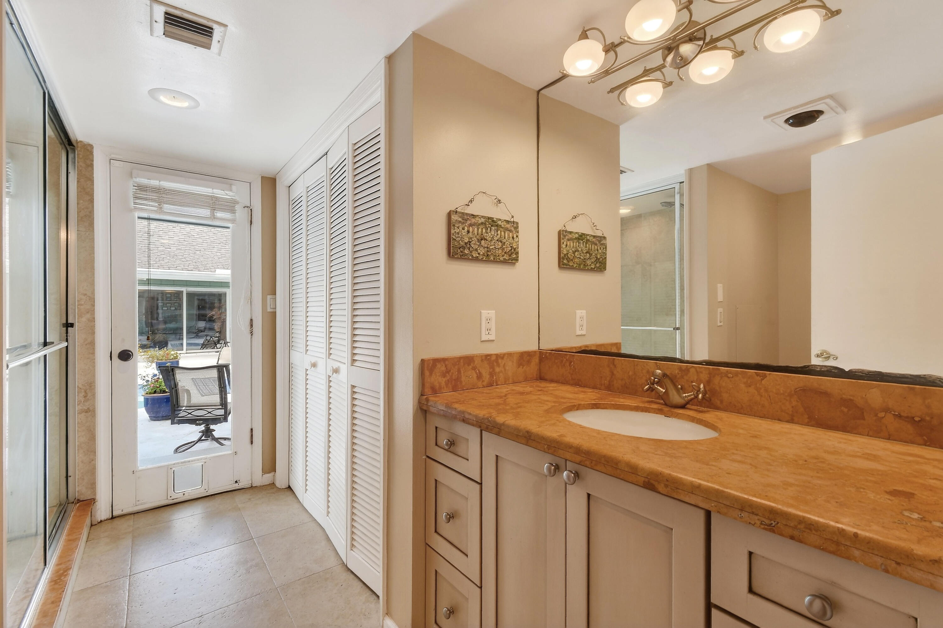 Tequesta Country Club Community - Residential