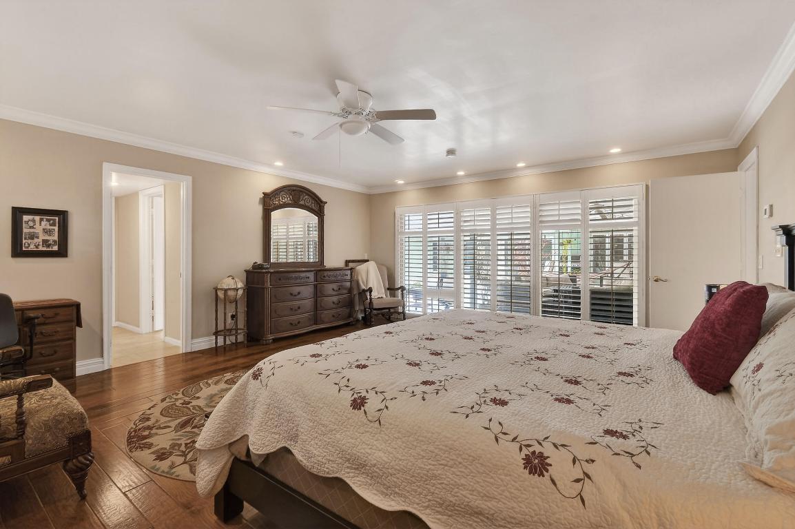 Tequesta Country Club Community - Residential