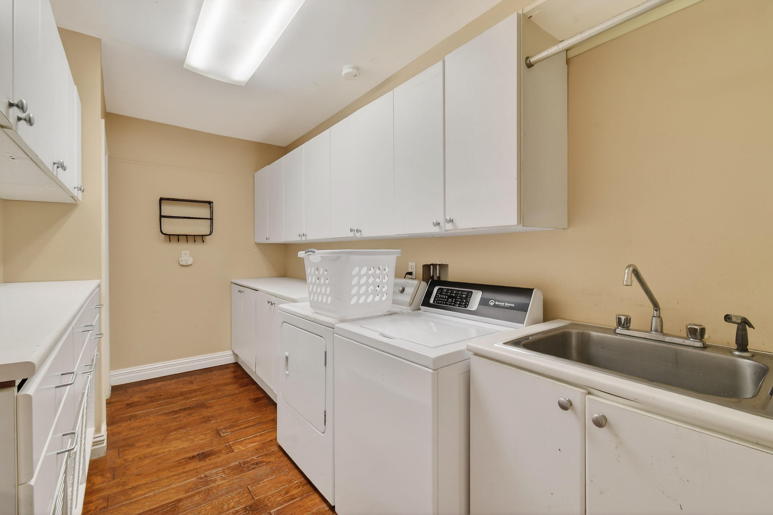 Tequesta Country Club Community - Residential