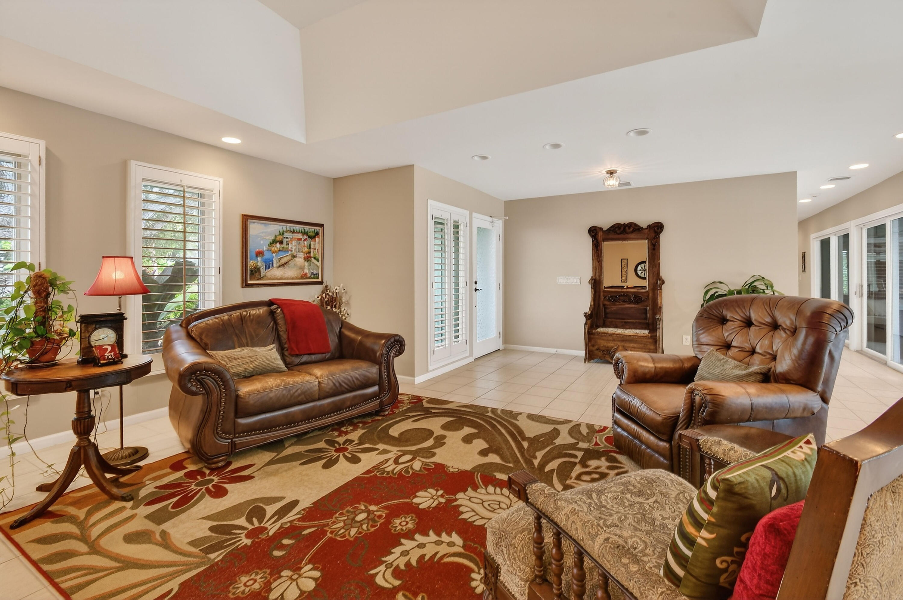 Tequesta Country Club Community - Residential