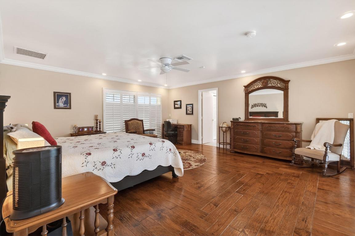 Tequesta Country Club Community - Residential