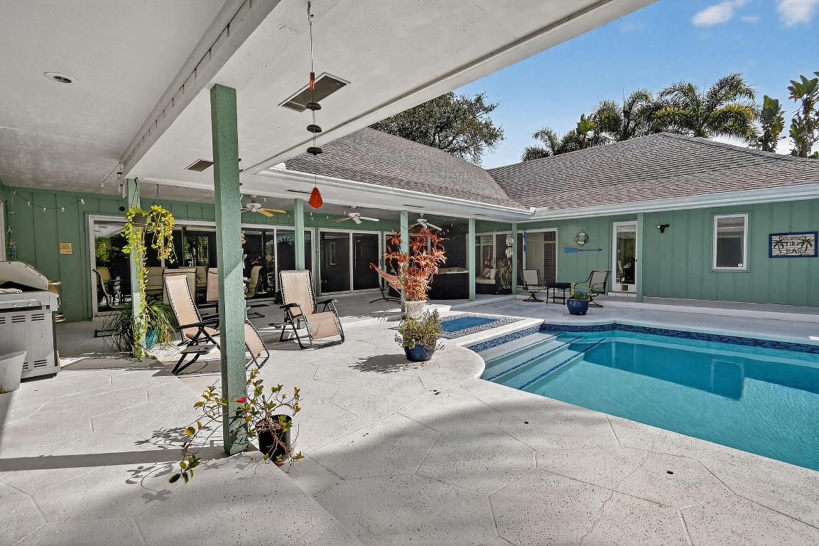 Tequesta Country Club Community - Residential