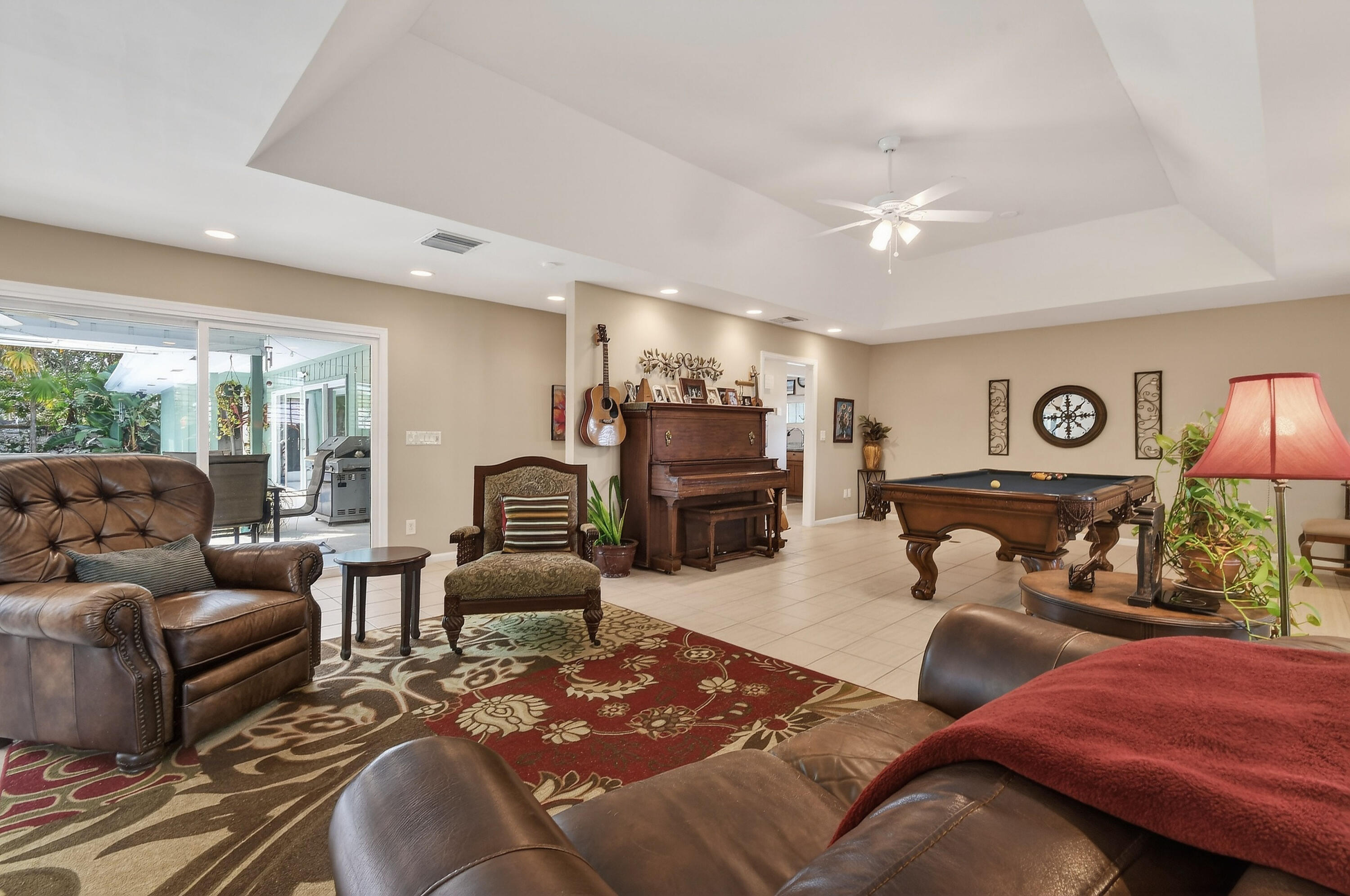 Tequesta Country Club Community - Residential