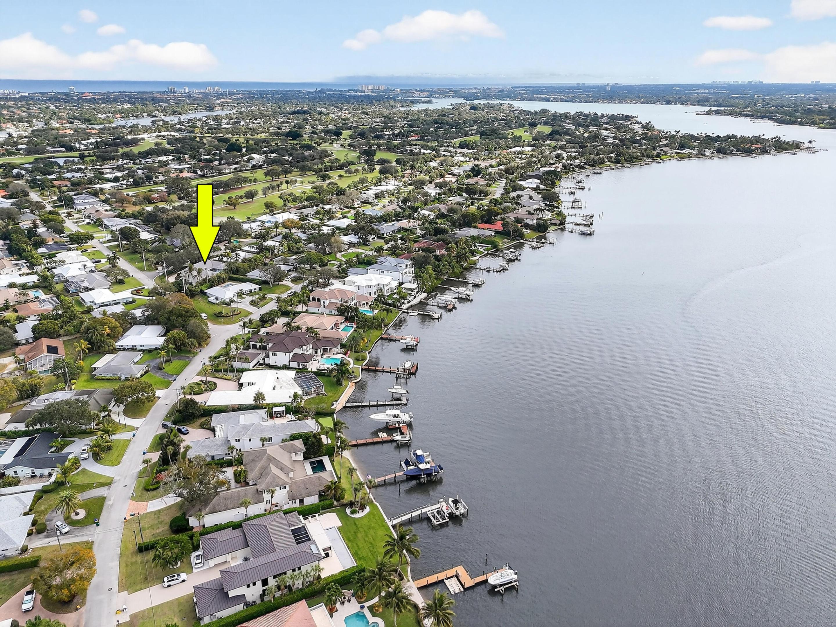 Tequesta Country Club Community - Residential